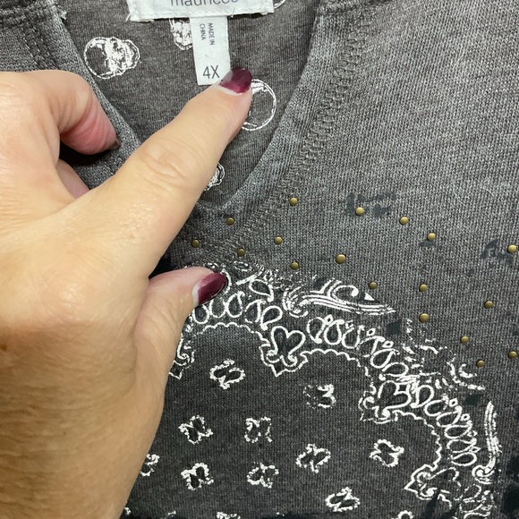 Maurices Charcoal Graphic Sweatshirt - Picture 2 of 3
